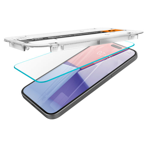 מגן מסך Spigen לאייפון 15 מסדרה GLAS.TR EZ Fit | מוגן חיישן